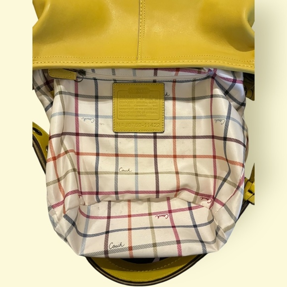 Coach Legacy Ergo Bucket Bag Sunflower Yellow Leather 11422 Y2K Vintage Shoulder - Picture 7 of 16